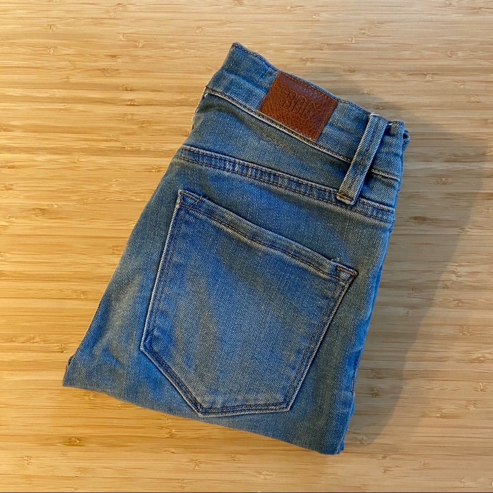 UO BDG Twig High-Rise Skinny Jeans - Picture 4 of 8